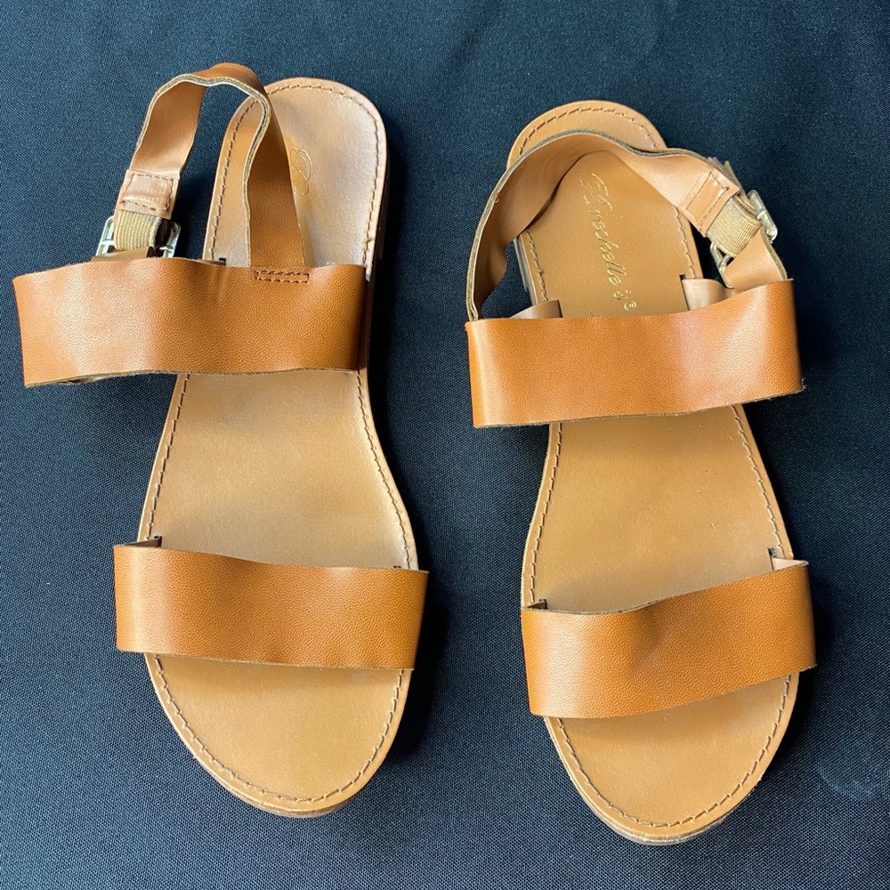 Summer sandals